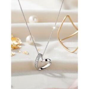 Minimalist Heart Necklace 925 Sterling Silver, Micro Pavé Zirconia Clavicle Chai